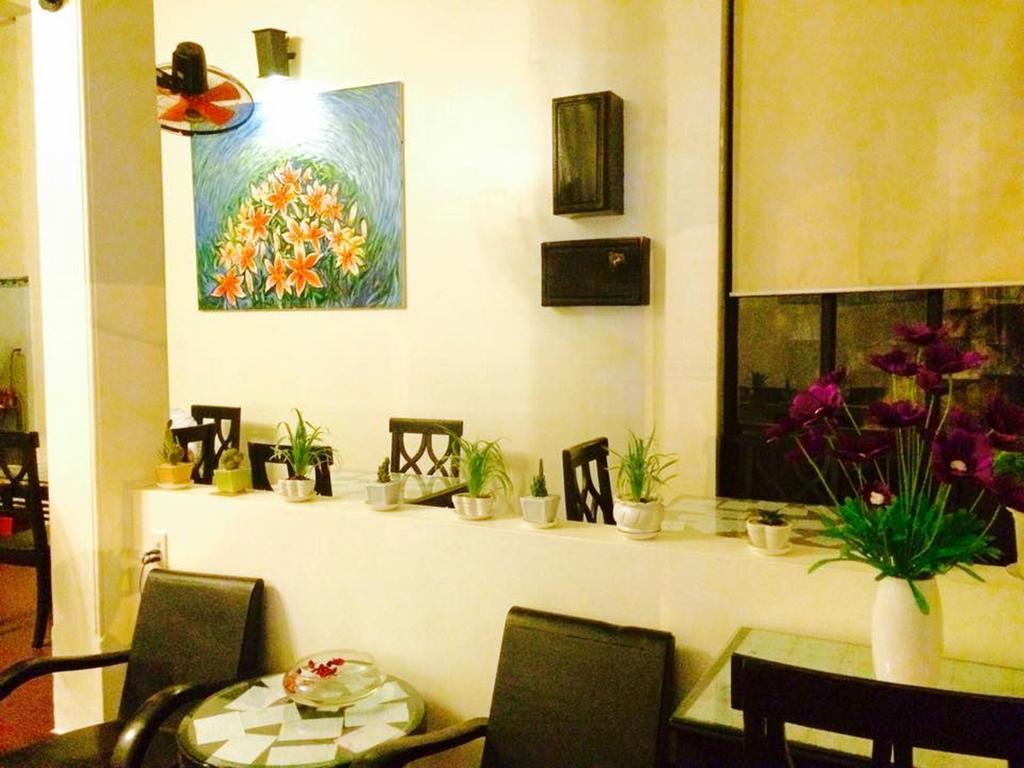 Ruby Bistro Hotel Хюе Екстер'єр фото