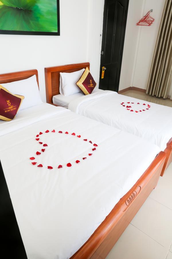 Ruby Bistro Hotel Хюе Екстер'єр фото